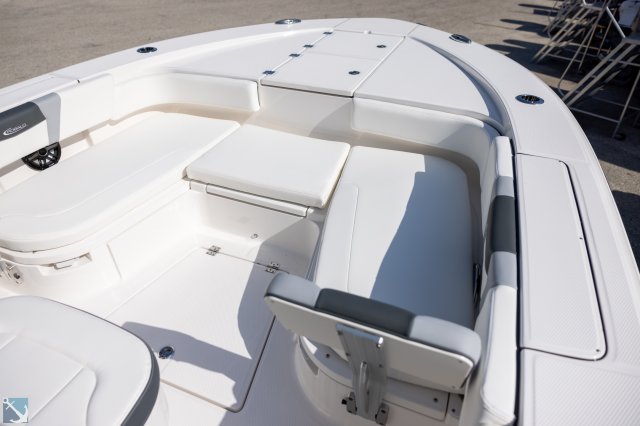 New 2024 Robalo 266 Cayman SD for sale